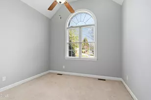 209 Weatherbend Ct, Holly Springs, NC 27540 - Photo 20