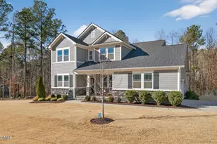 542 Gianna Dr, Clayton, NC 27527 - Photo 2