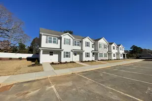 1012 Peony Ln, Youngsville, NC 27596 - Photo 2