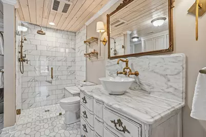 730 Washington Street #205, Raleigh, NC 27605 - Photo 14