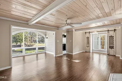 730 Washington Street #205, Raleigh, NC 27605 - Photo 2