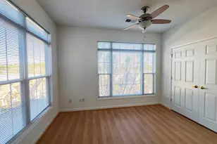 2501 Huntscroft Ln, Raleigh, NC 27617 - Photo 4