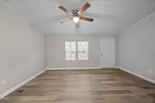 252 Regina Ln, Henderson, NC 27537 - Photo 2