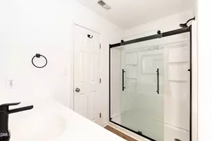 2 Tinsbury Pl, Durham, NC 27713 - Photo 18