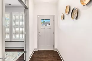 105 Medfield Ct, Chapel Hill, NC 27517 - Photo 10