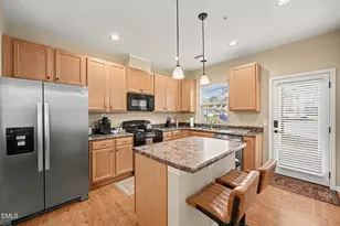 106 Kiley St, Chapel Hill, NC 27516 - Photo 8