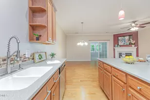 10141 Bessborough Dr, Raleigh, NC 27617 - Photo 14
