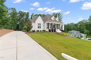 297 Diamante Dr, Clayton, NC 27527 - Photo 2
