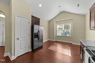 2117 Crockett Ridge Rd, Fuquay Varina, NC 27526 - Photo 8