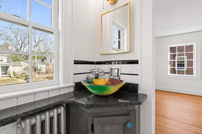 907 W Johnson Street, Raleigh, NC 27605 - Photo 20