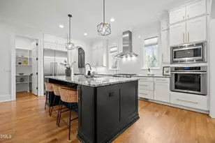 1412 Eden Ln, Raleigh, NC 27608 - Photo 8