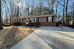 103 Baldwin Cir, Garner, NC 27529 - Photo 2