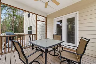 2709 Banks Lake Ct, Fuquay-Varina, NC 27526 - Photo 38