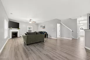 2709 Banks Lake Ct, Fuquay-Varina, NC 27526 - Photo 18