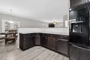 2709 Banks Lake Ct, Fuquay-Varina, NC 27526 - Photo 12