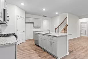 1388 Lansdowne Dr, Mebane, NC 27302 - Photo 8