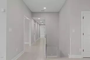 3513 Brook Dr, Raleigh, NC 27609 - Photo 20