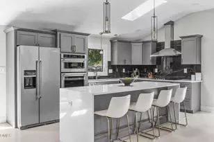 3513 Brook Dr, Raleigh, NC 27609 - Photo 12