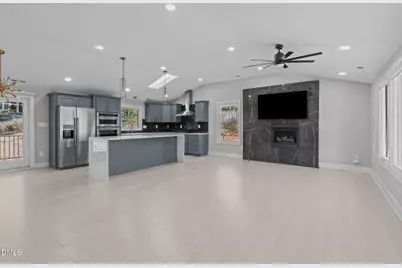 3513 Brook Drive, Raleigh, NC 27609 - Photo 4