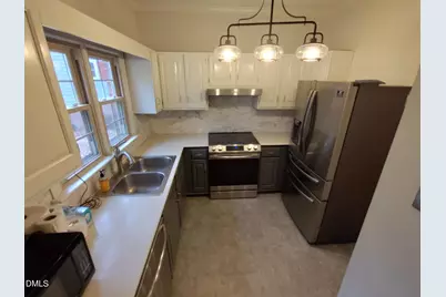 126 Milford Court, Cary, NC 27511 - Photo 4