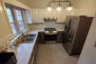 126 Milford Ct, Cary, NC 27511 - Photo 4