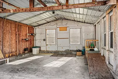 9519 Nc 42, Holly Springs, NC 27540 - Photo 24