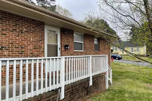 334 Clark St, Durham, NC 27701 - Photo 2