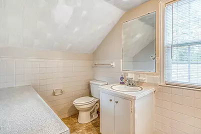 629 E Main Street, Clayton, NC 27520 - Photo 32