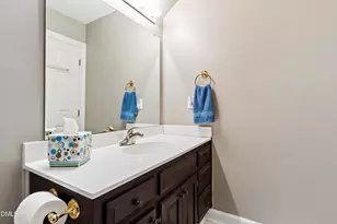 1220 Enchanted Oaks Dr, Raleigh, NC 27606 - Photo 38