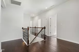 517 Henmore Brook Dr, Cary, NC 27519 - Photo 28