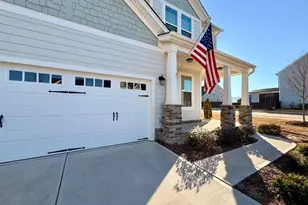 52 Comfort Ct, Fuquay Varina, NC 27526 - Photo 2