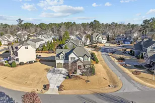 2827 Brighton Forest Dr, Apex, NC 27539 - Photo 2