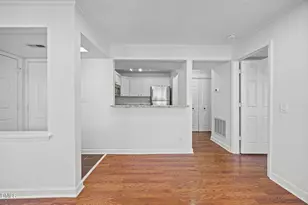 1210 Westview Ln, Raleigh, NC 27605 - Photo 12