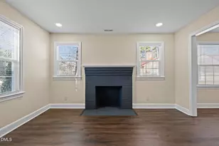 260 E Elm St, Robbins, NC 27325 - Photo 6