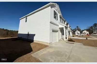 87 Stout Landing, Dunn, NC 28334 - Photo 2