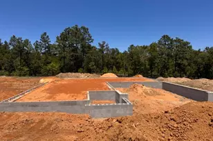 95 Colorado Ct, Spring Lake, NC 28390 - Photo 2