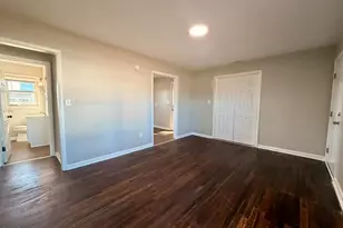 910 E Divine St, Dunn, NC 28334 - Photo 22