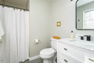 136 Loblolly Ln, Chapel Hill, NC 27516 - Photo 14