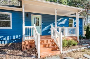 136 Loblolly Ln, Chapel Hill, NC 27516 - Photo 2