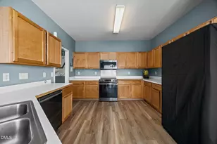 8708 Wild Wood Forest Dr, Raleigh, NC 27616 - Photo 28