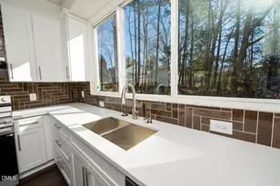 7 Mercury Ct, Durham, NC 27703 - Photo 14