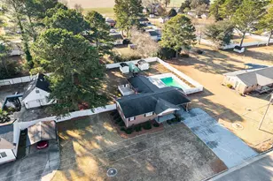 106 May St, Dunn, NC 28334 - Photo 1