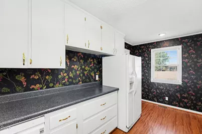 106 May Street, Dunn, NC 28334 - Photo 12