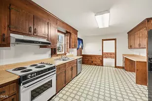 303 S Stratford Dr, Henderson, NC 27537 - Photo 6