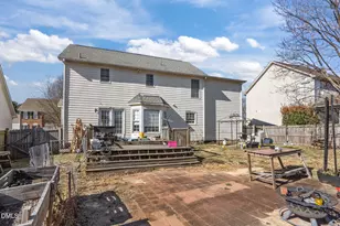 804 Falling Wind Ct, Raleigh, NC 27610 - Photo 20