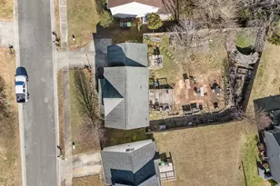 804 Falling Wind Ct, Raleigh, NC 27610 - Photo 22