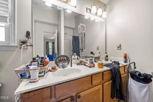 804 Falling Wind Ct, Raleigh, NC 27610 - Photo 10