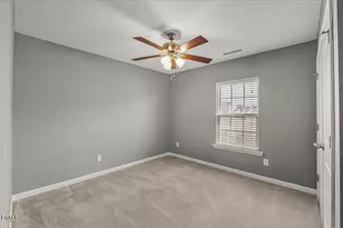 237 Willow Grove Ln, Fuquay-Varina, NC 27526 - Photo 4