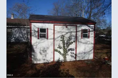 611 N Wilson Avenue, Dunn, NC 28334 - Photo 6