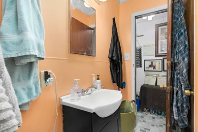 209 SE Railroad Street, Whitakers, NC 27891 - Photo 14